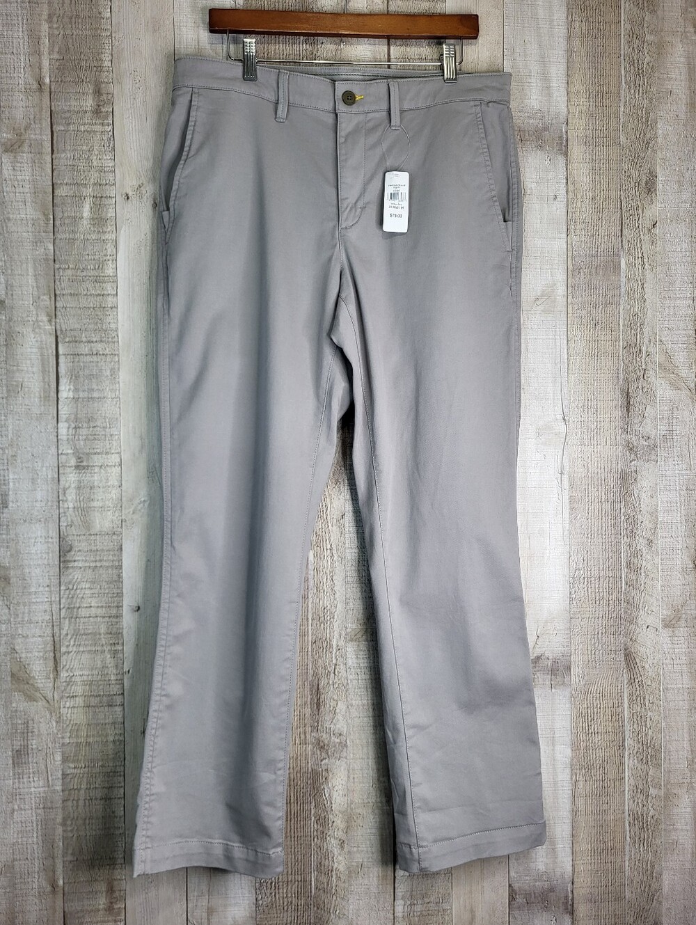 L.L Bean Comfort Stretch Chinos Nimbus Grey.  34 X 30 Item 513007